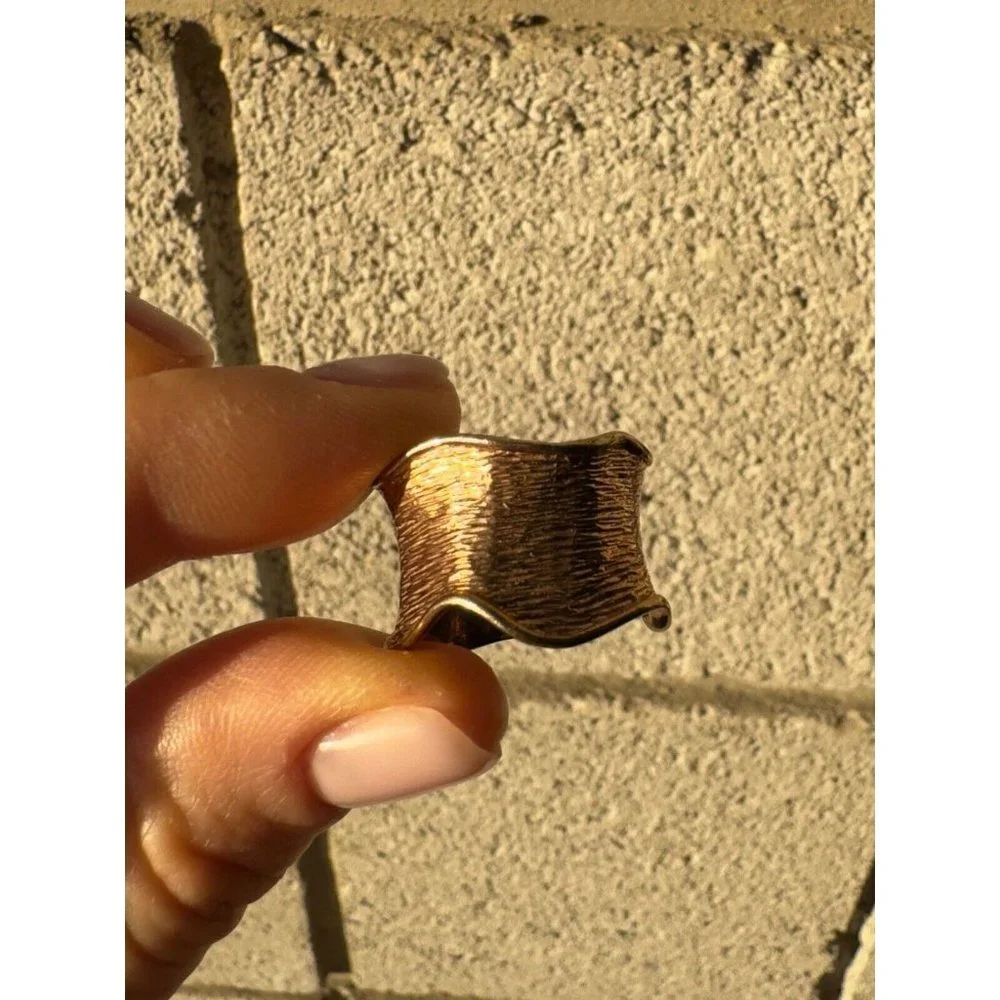 925 STERLING SILVER GOLD PLATED RING SIZE 6